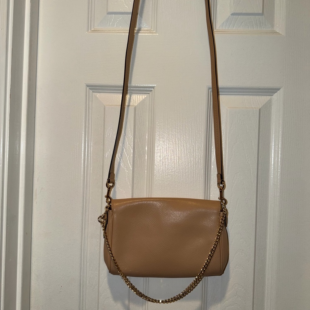 Coach Tan/Gold Hardware Leather Bag